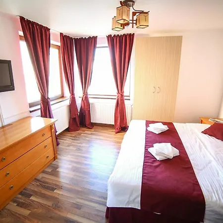 Gasthuis Bliss - Parliament 3*